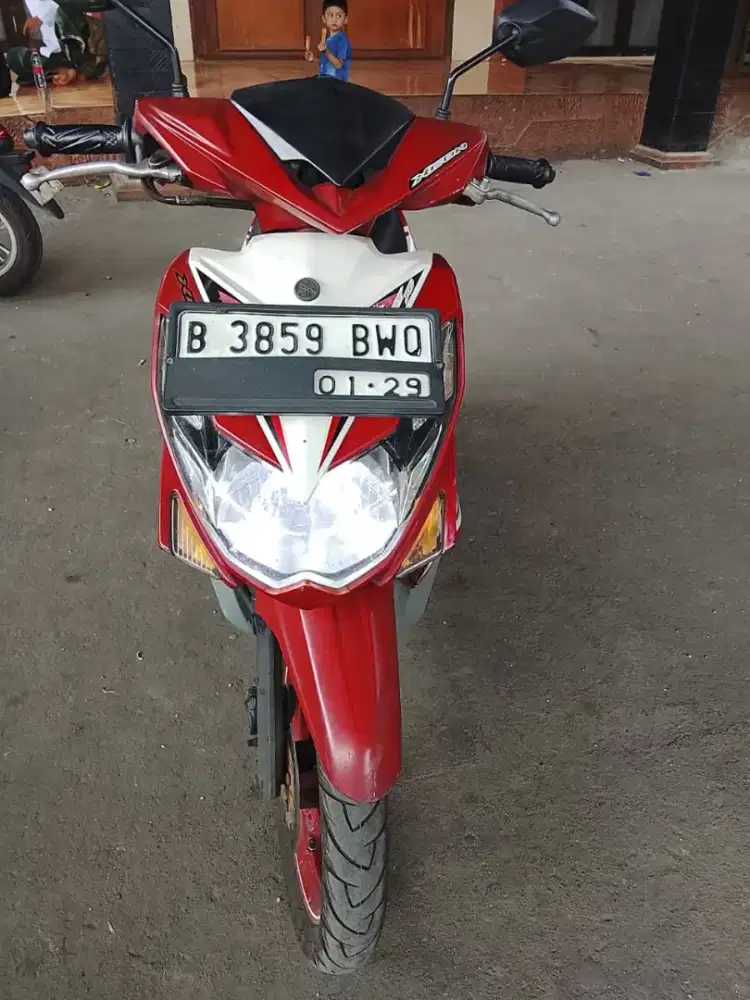 Yamaha Xeon 2014 Surat Lengkap