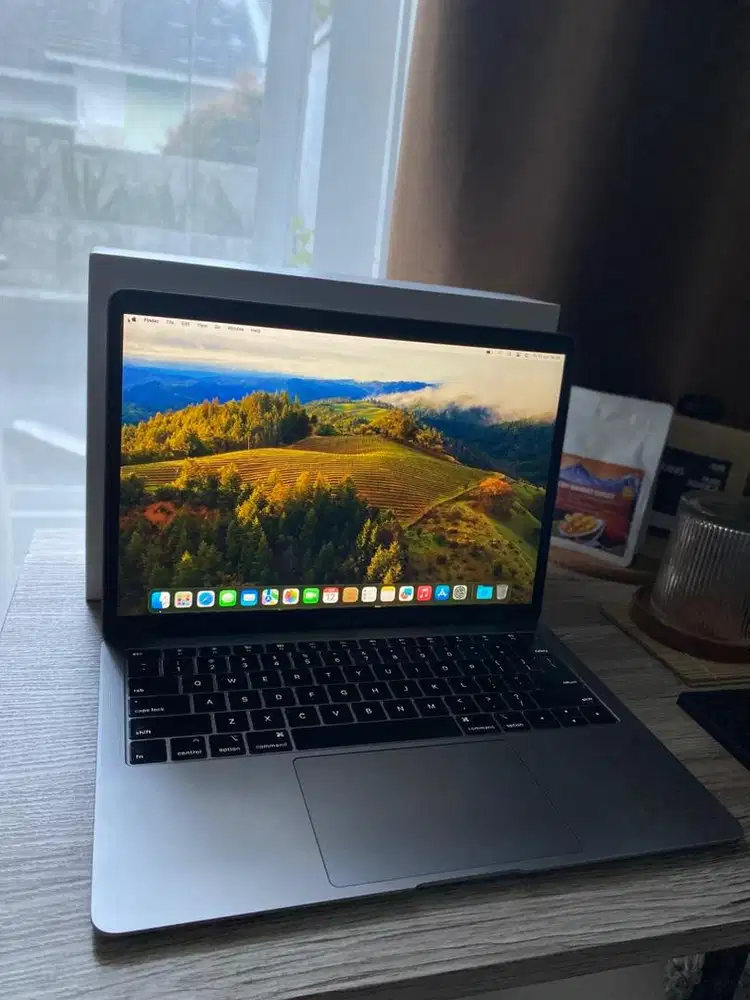 Macbook Air 2018 fullset no minus