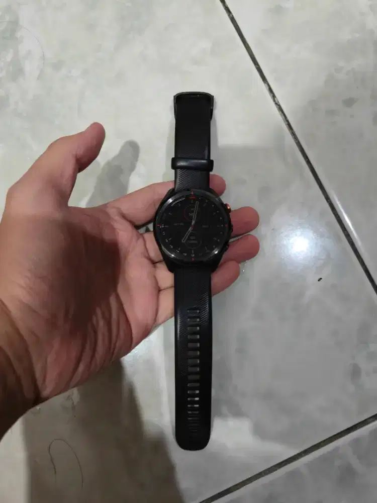 Garmin Approach S62 resmi