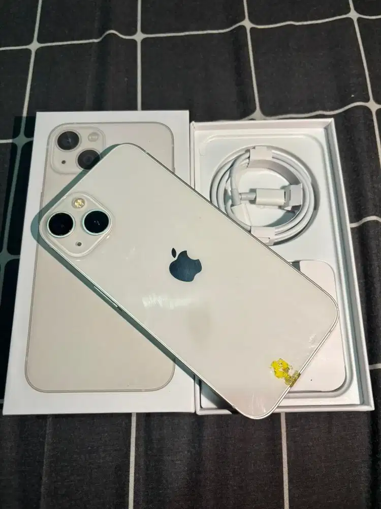 iPhone 13 256gb White