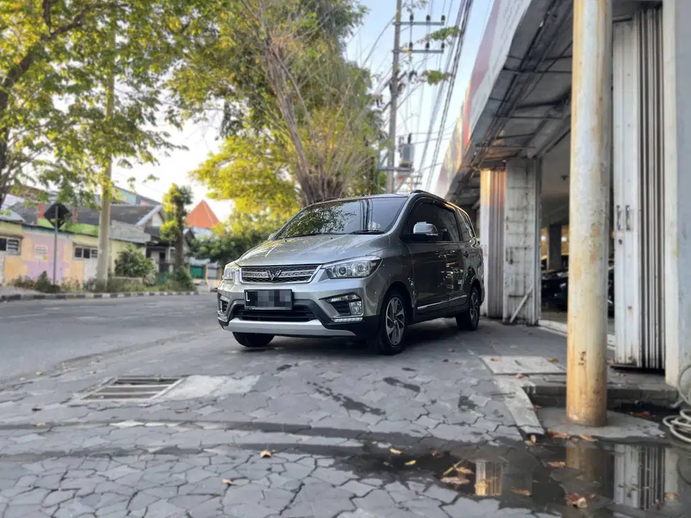 Wuling Confero S 1.5 C MT Matic 2020