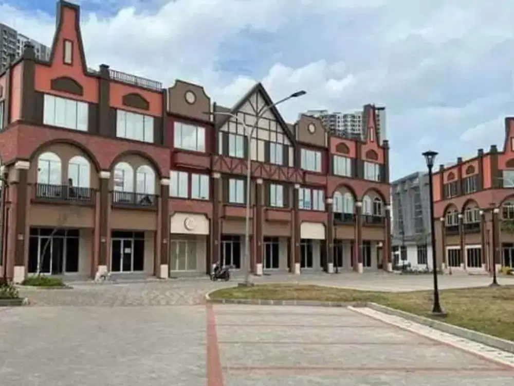 Disewa Ruko La Riviera PIK 2 Uk 67,5m2 Kondisi Rapi 3Lt at Tangerang
