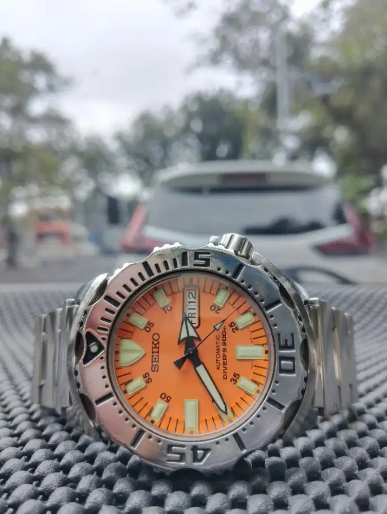 Seiko monster gen 1 automatic (not casio, mido, citizen, omega,tissot)
