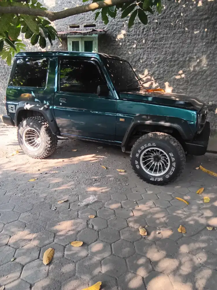 Feroza tahun 1993