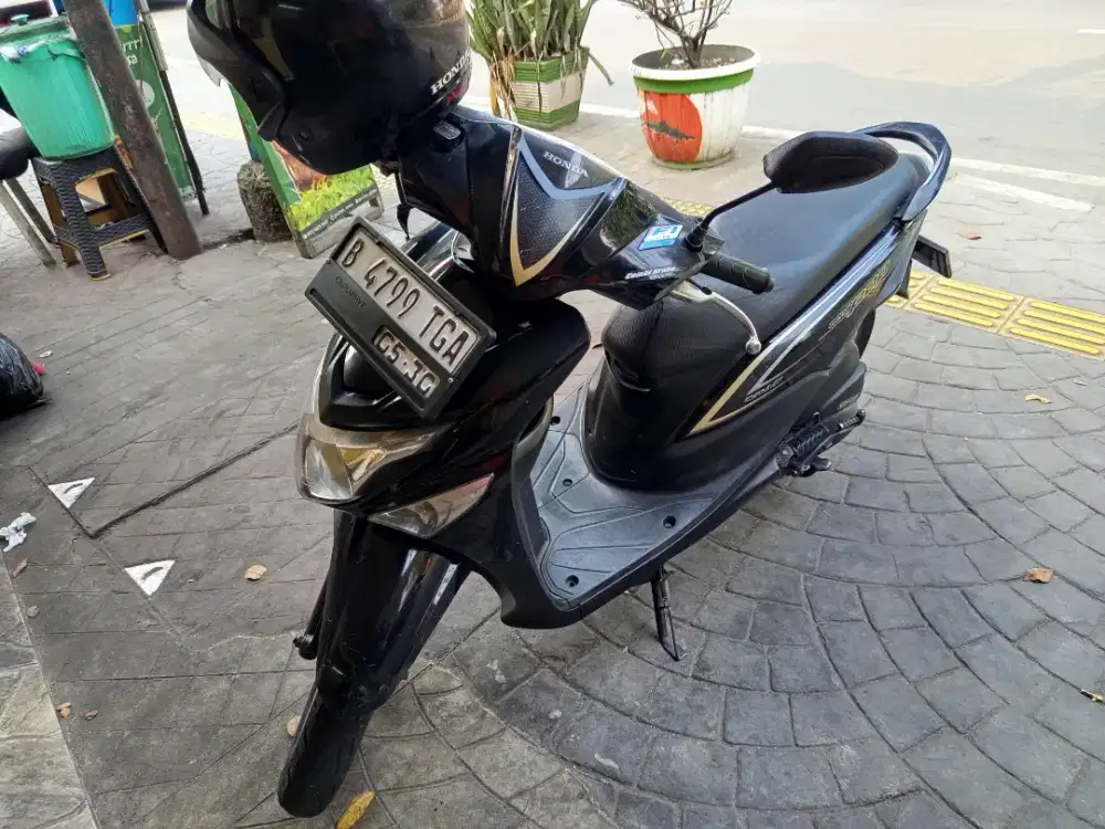 Jual motor honda beat pop 2015