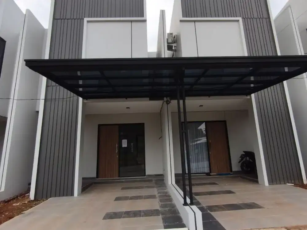 rumah 2 LT 500 M Shuttle Bukit petro sawangan