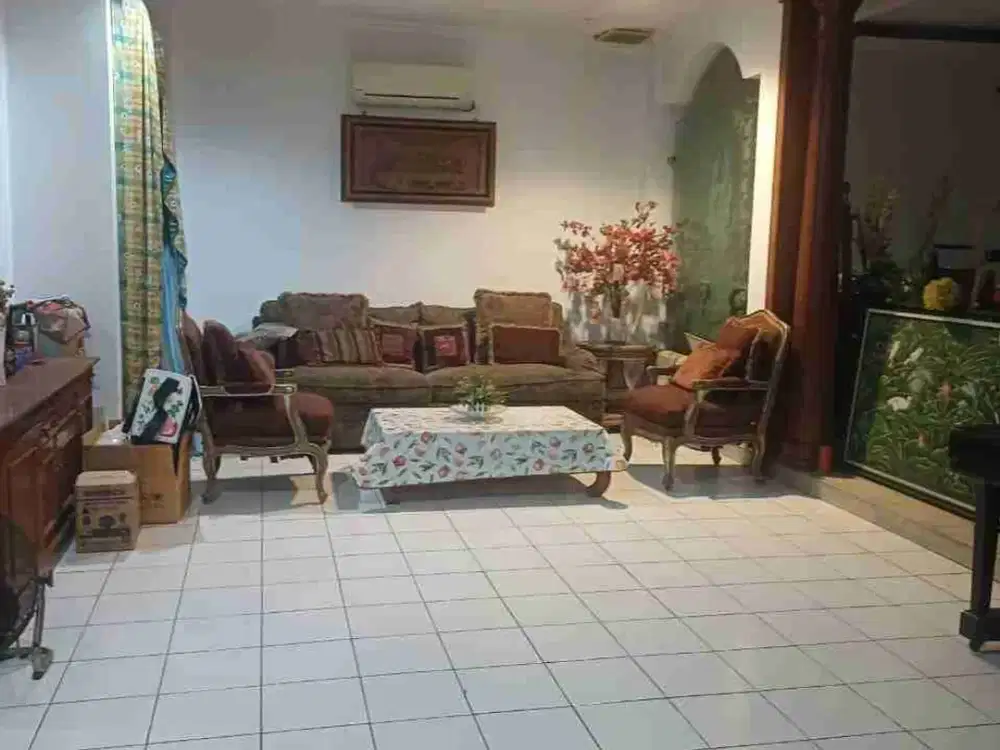 di jual rumah siap huni strategis Kirana kelapa gading