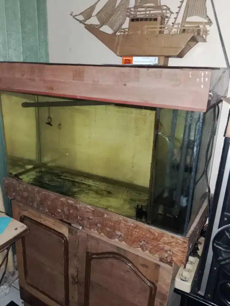 Aquarium uk 1,5 m panjang,.