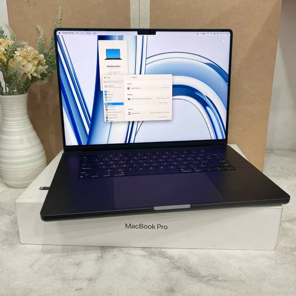 MacBook Pro 16 inch, M3 Pro 2023 RAM 36/512GB second Fullset