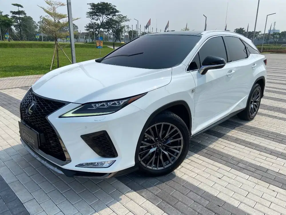 LIKE NEW, NO PR, SERVICE RECORD LEXUS TERMURAH
