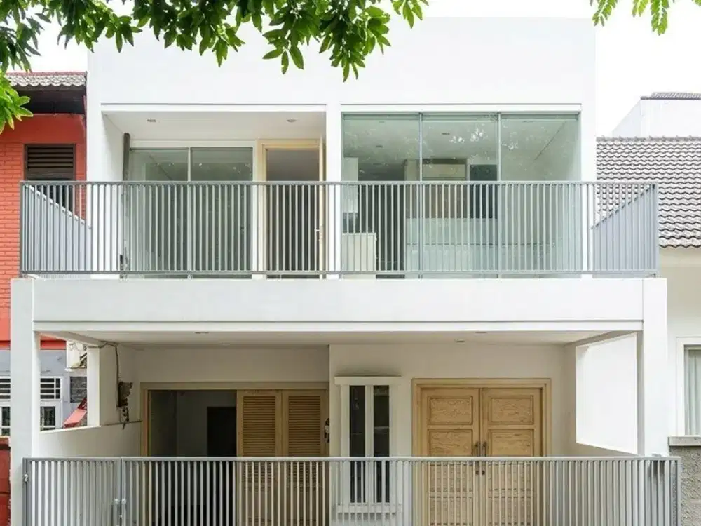 RUMAH BESAR & KOKOH DI KOMPLEK DKI TAMAN MALAKA SARI, DUREN SAWIT Jakarta Timur