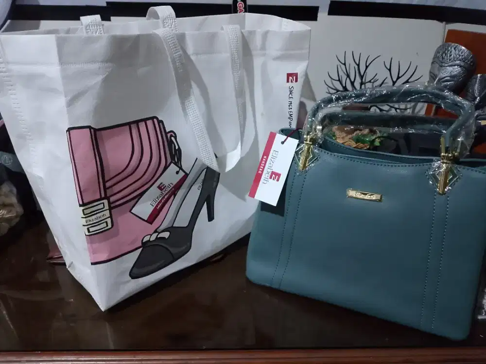 Tas Wanita Elizabeth Original – Kondisi Baru (New)