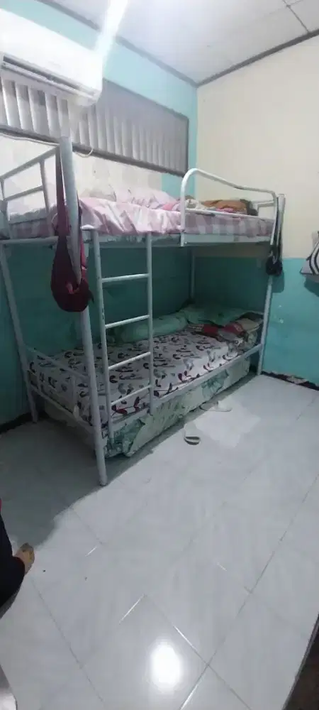 Tempat tidur tingkat