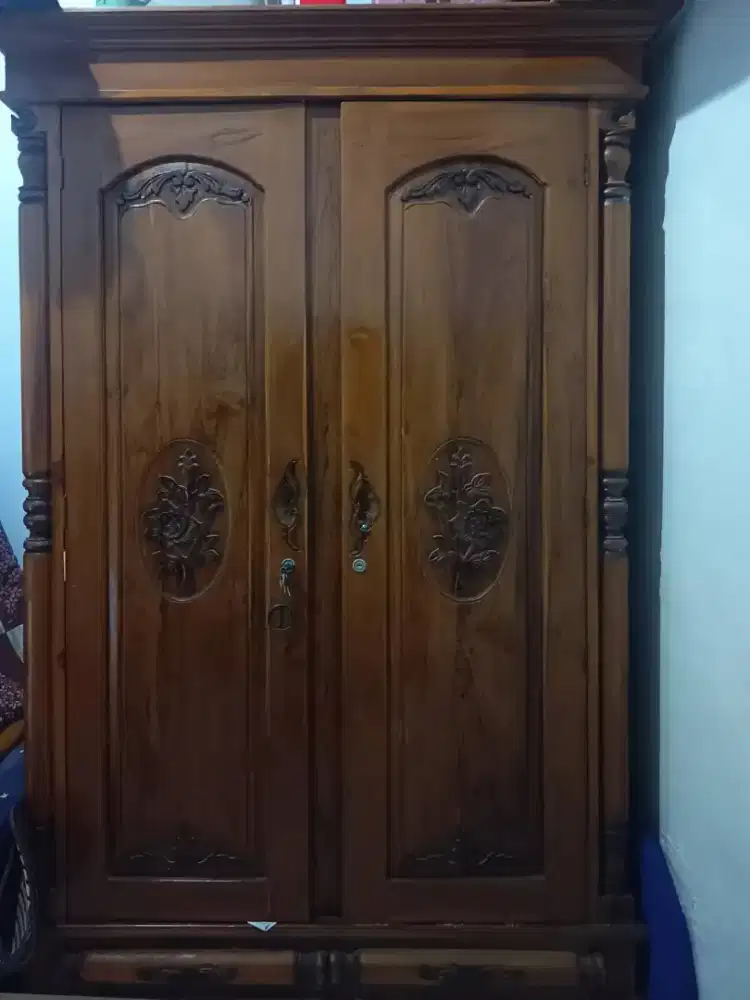 Lemari Jati 2 pintu