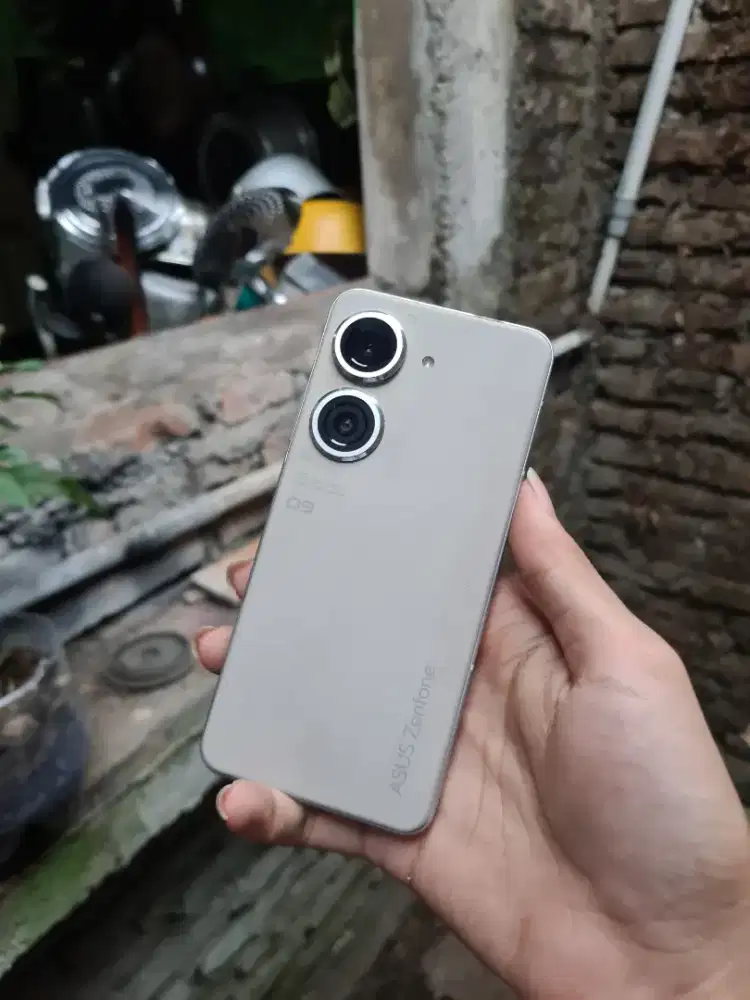 Asus Zenfone 9 6/128 mulus resmi Indonesia