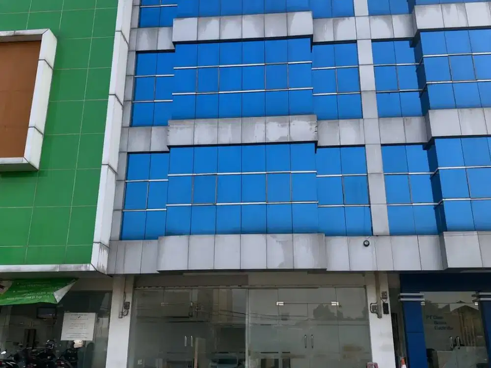 Disewakan ruko di jalan pahlawan duren sawit dekat kalimalang