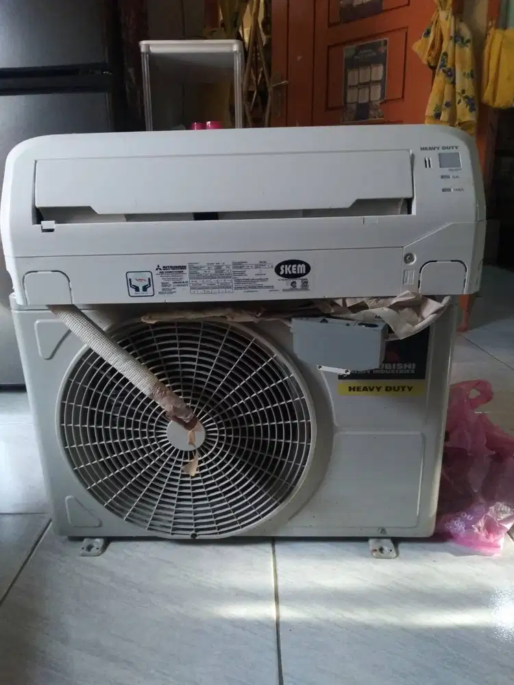 Jual 1 set AC dan Kompresor Mitsubishi 1/2 pk