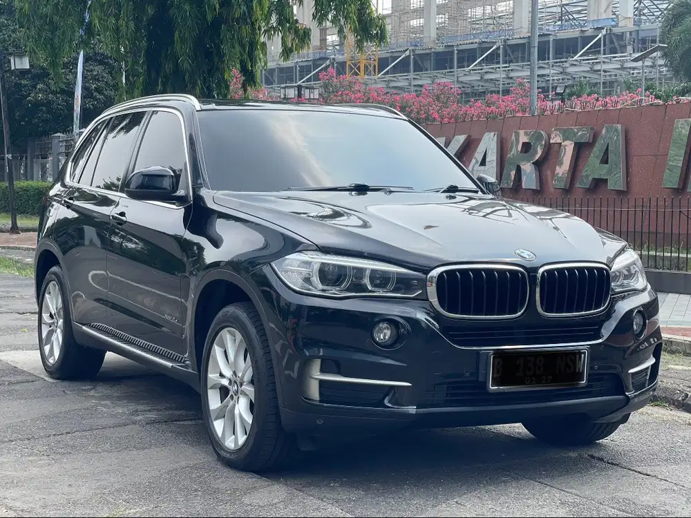 BMW X5 XDRIVE25D CKD AT HITAM 2016