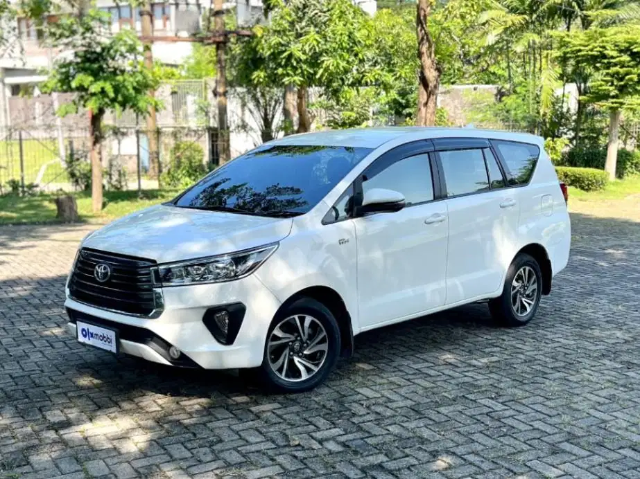Toyota Kijang Innova 2.0 G Bensin-AT 2022 Putih WBY