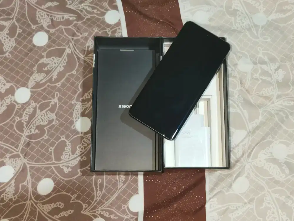 Xiaomi 12 8/256 Snapdragon 8 Gen 1 Fullset Nego