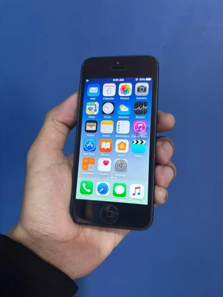 iPhone 5g black 16gb mulus