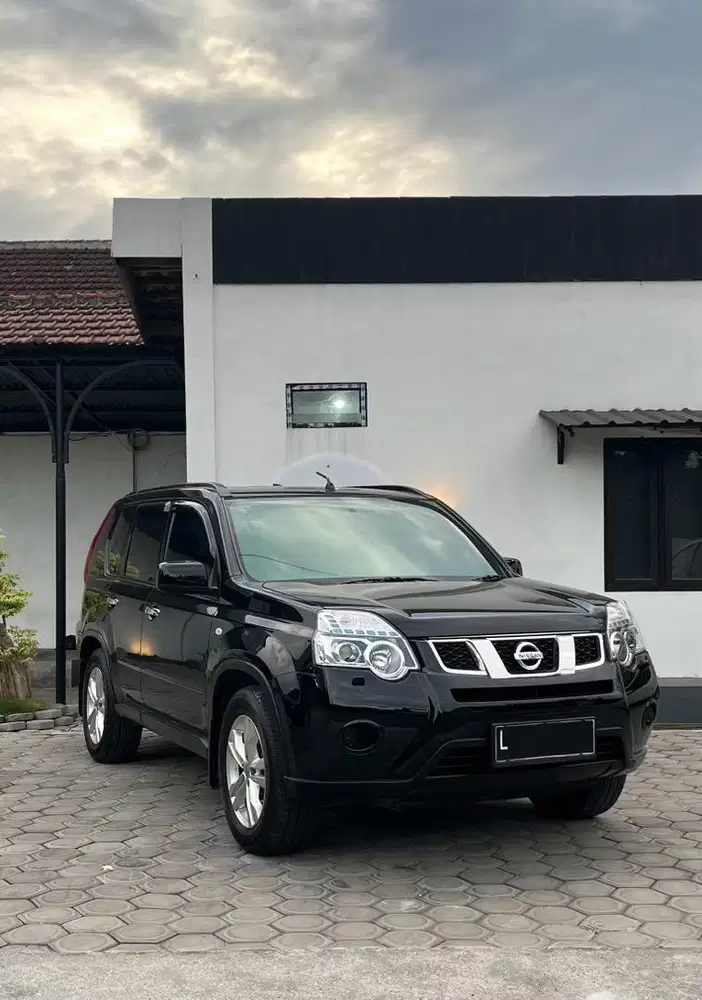 [KM 60rb] Nissan XTrail 2014 Matic