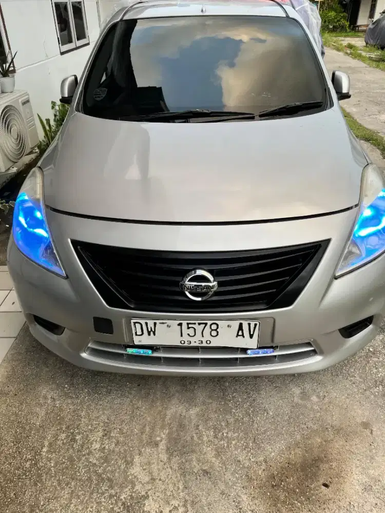 Nissan Almera 2015
