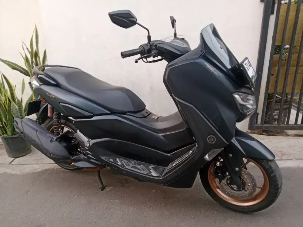 Nmax new keyles tahun 2021 cakep siap pakai