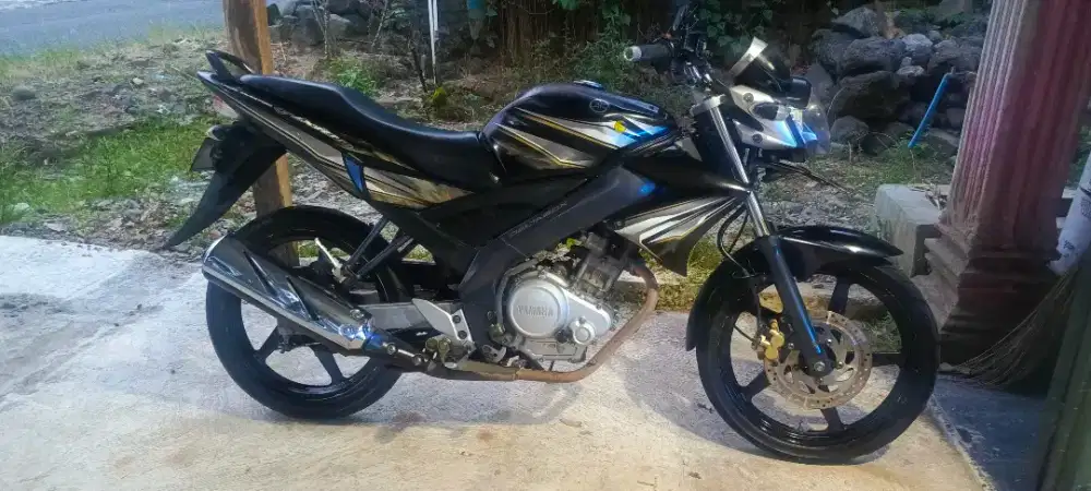 Vixion old 2012