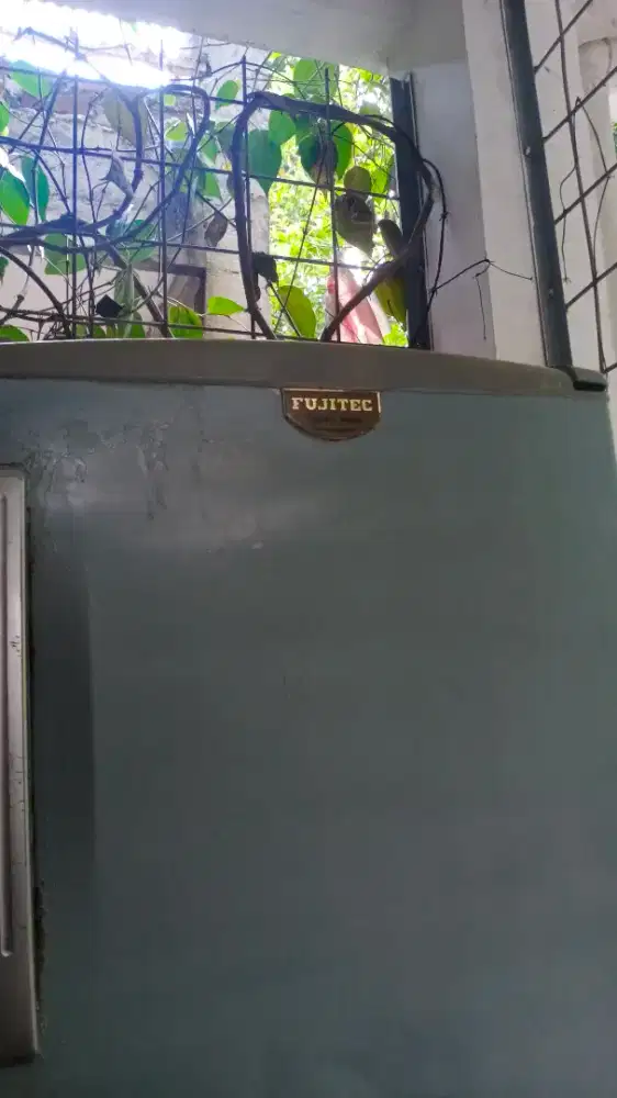 Kulkas 1 pintu jadul siap pake