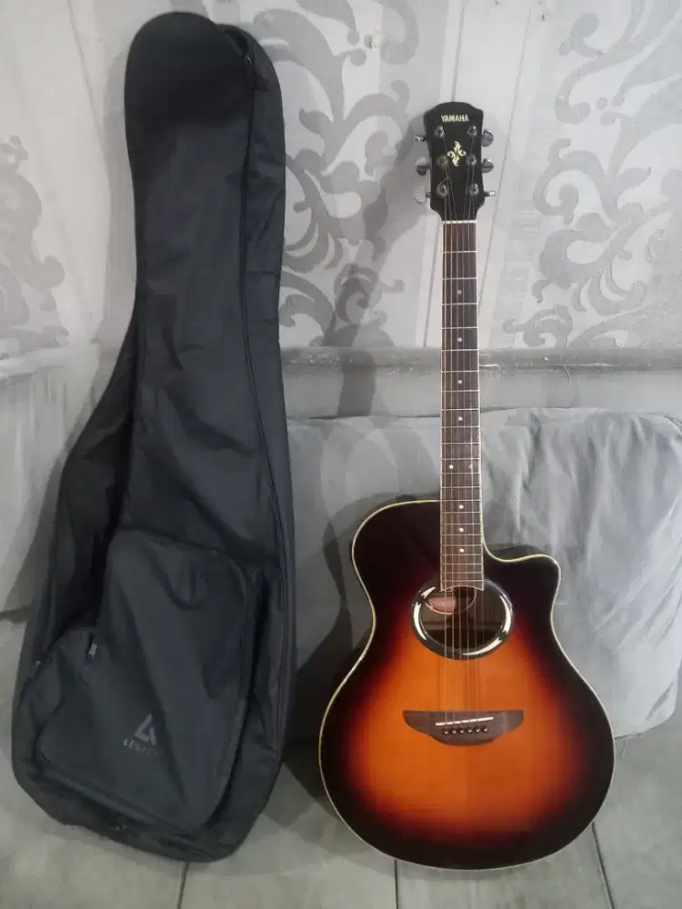 Gitar akustik elektrik Yamaha apx 500 II