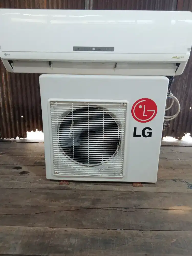 JUAL AC 1/2 PK BEKAS BERGARANSI