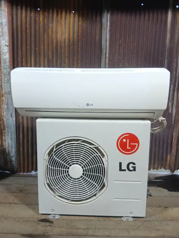DIJUAL AC BEKAS 1/2 PK GRATIS PASANG