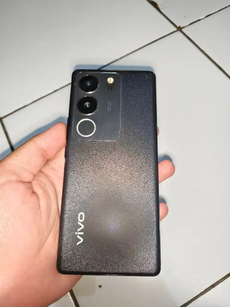 Vivo V29 Like New