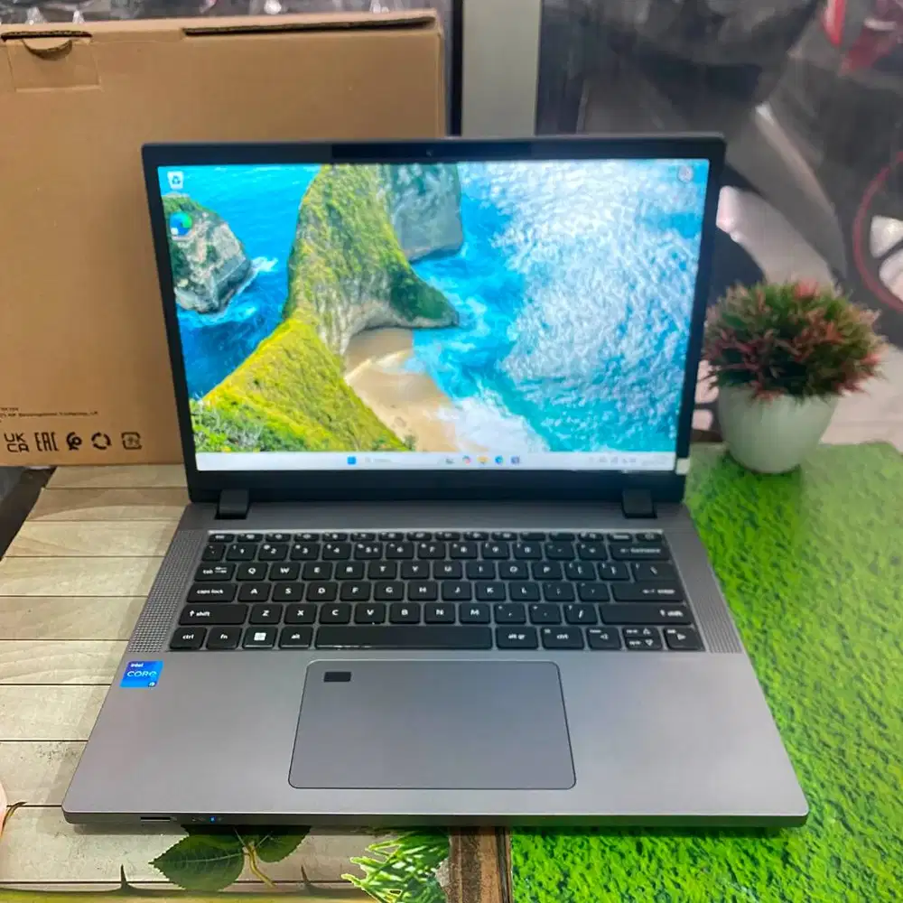 New Acer Travelmate P214-55 Core i5-1335U 8GB 512GB 14 FHD Windows 11