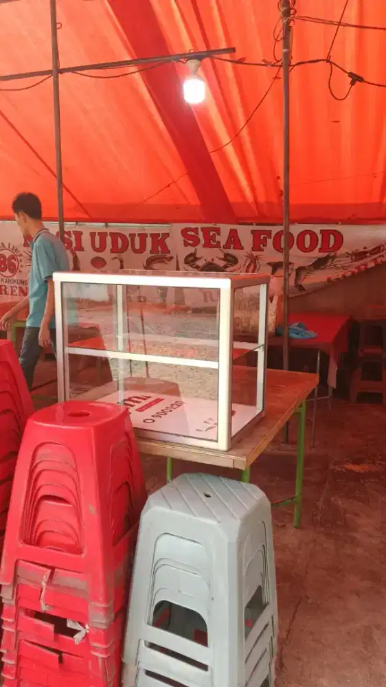 Etalase  pecel lele /cod