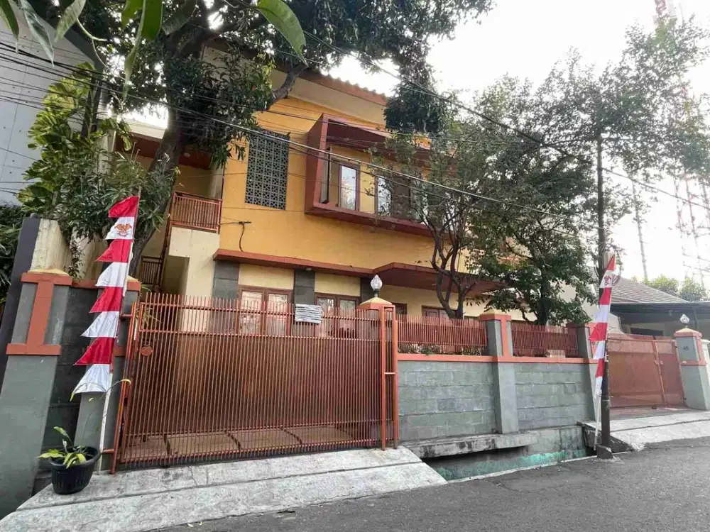 RUMAH MEWAH DI CIPINANG LONTAR - JATINEGARA