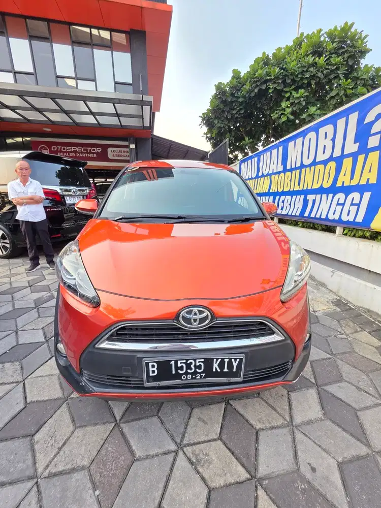 Toyota Sienta V 1.5L A/T 2016