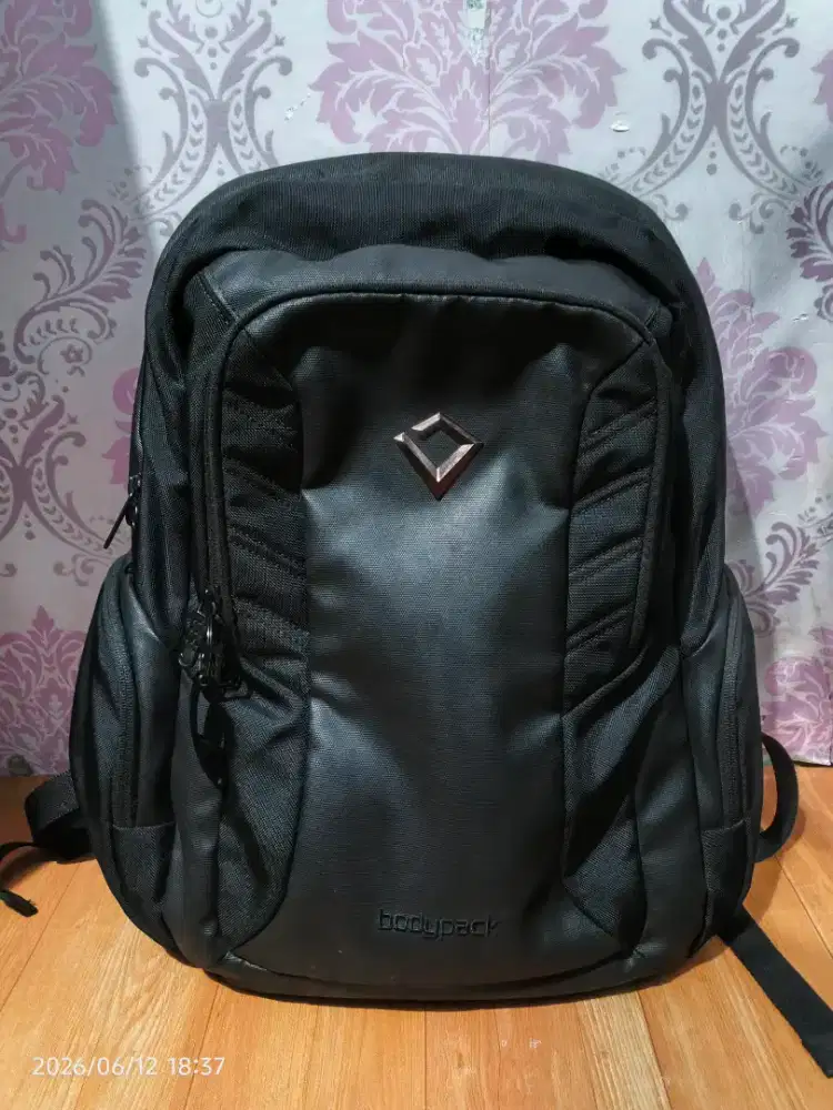Tas Ransel Laptop Bodypack Joss