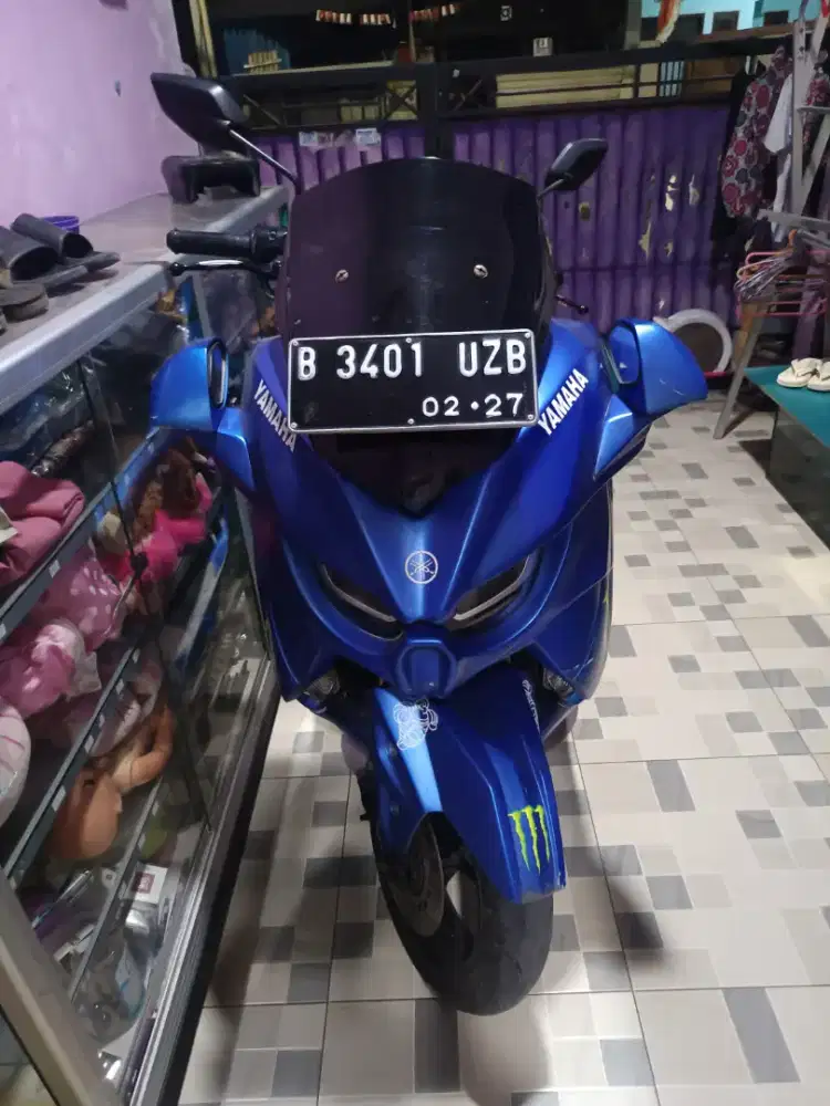 Yamaha NMAX PREDATOR 2021