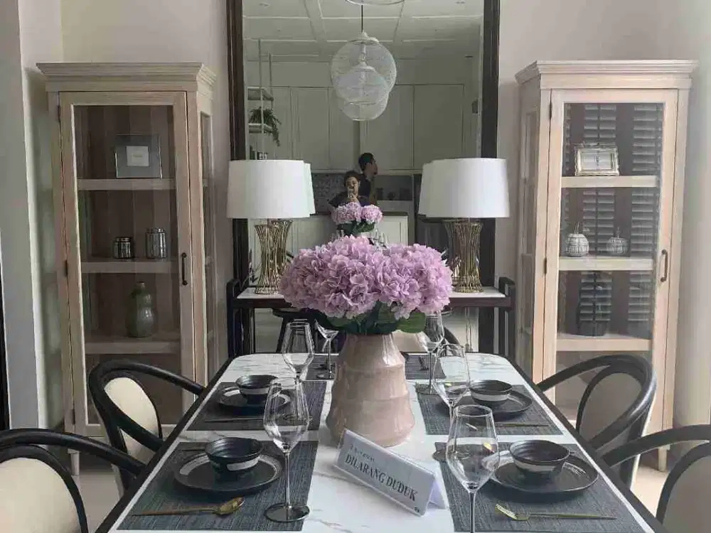 Rumah American Style Jalan Kembar Dian Istana