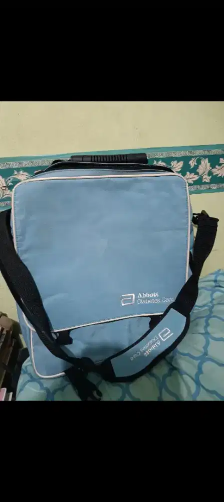 Dijual Borongan 2 pcs tas selempang ukuran besar