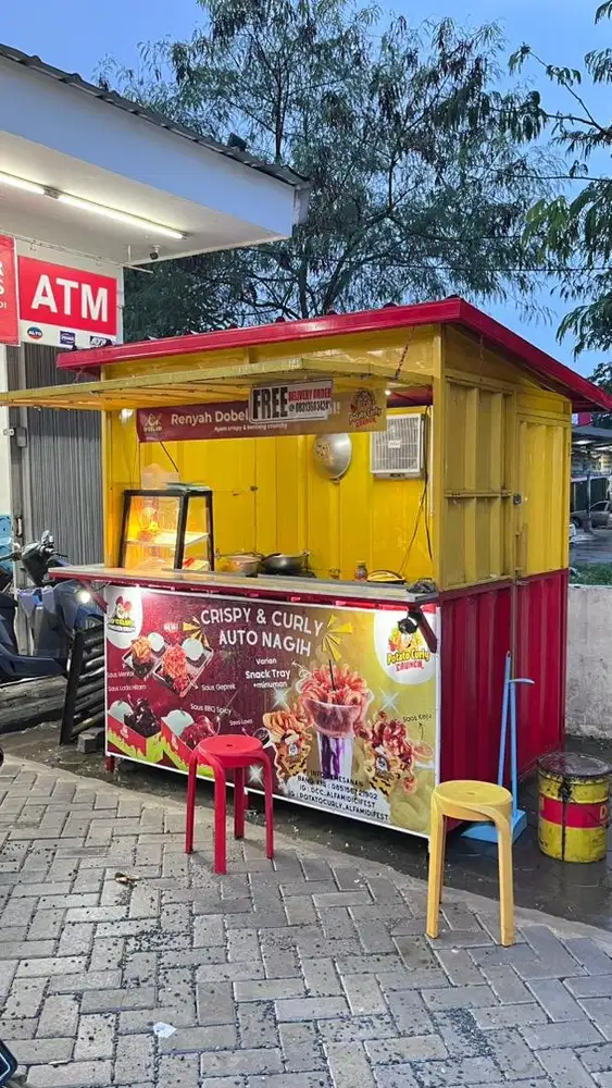 Booth Container Bekas 3 Bulan, Like New, Siap Pakai + Exhaust Fan