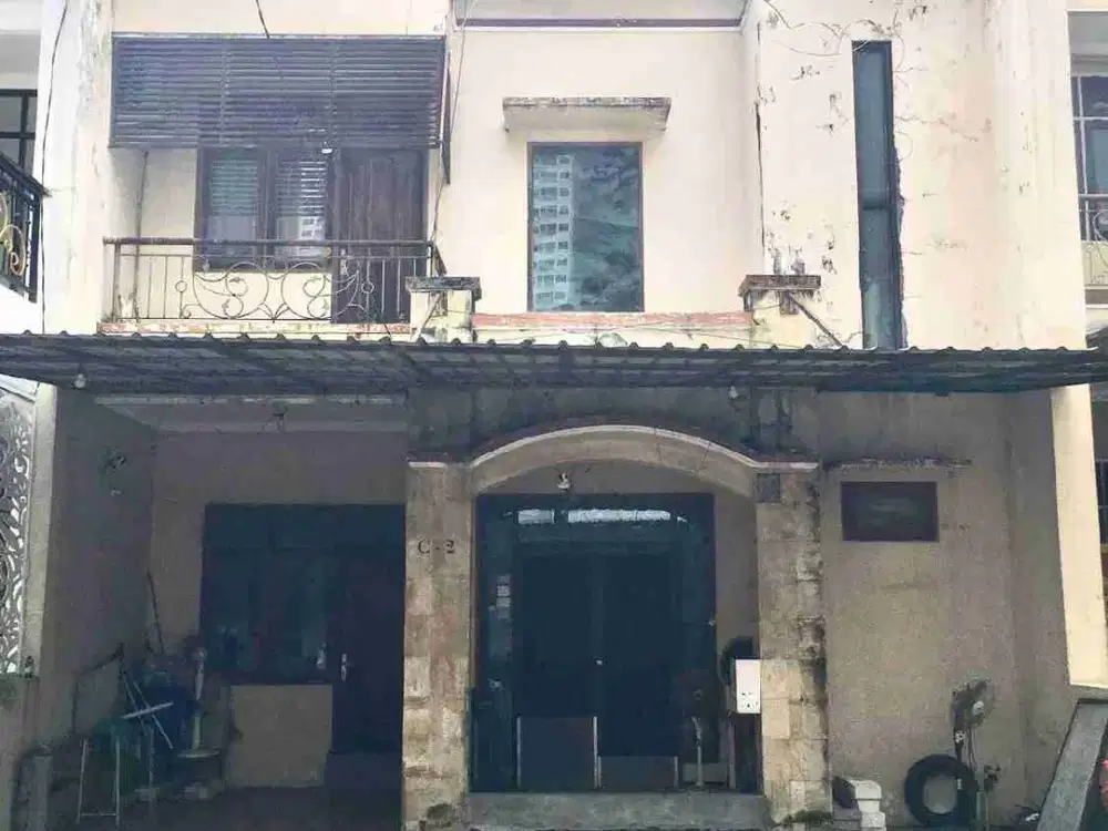 REGENCY KUDA DUA 2 Lantai ‼️ Rumah One Gate System Tengah Kota dekat Wonokromo