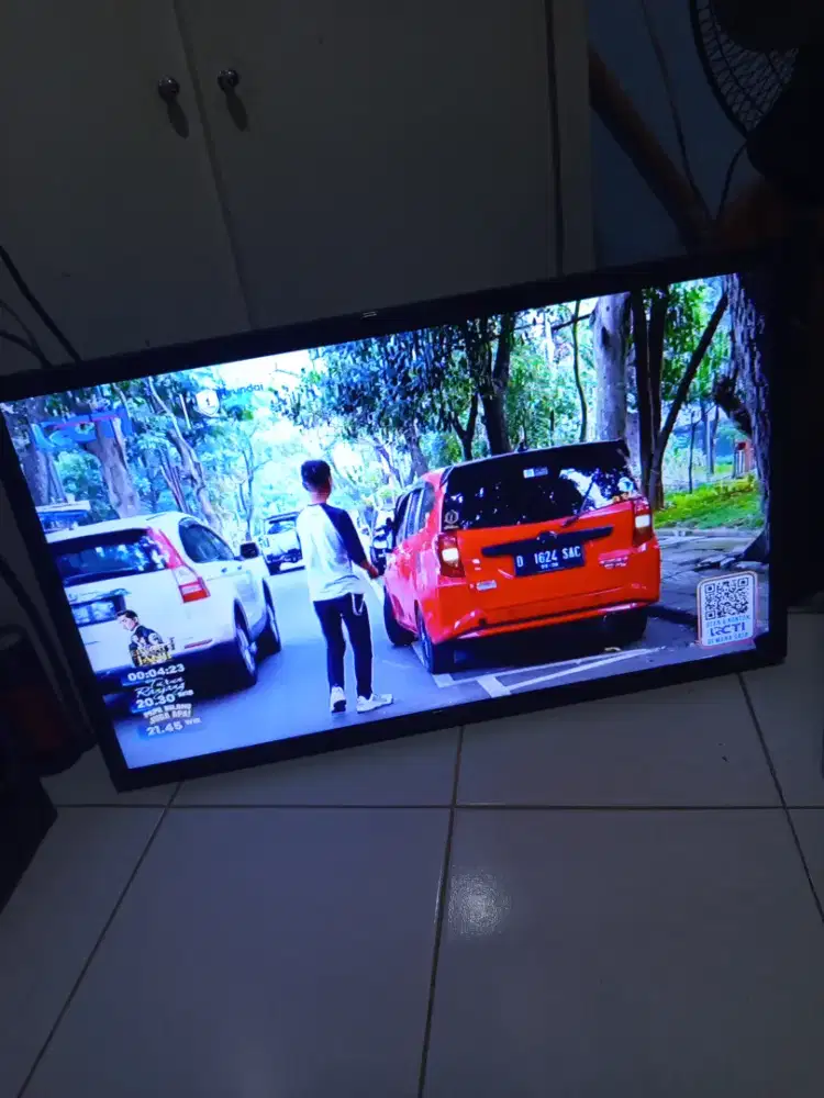 Tv LED SHARP 32 ins
