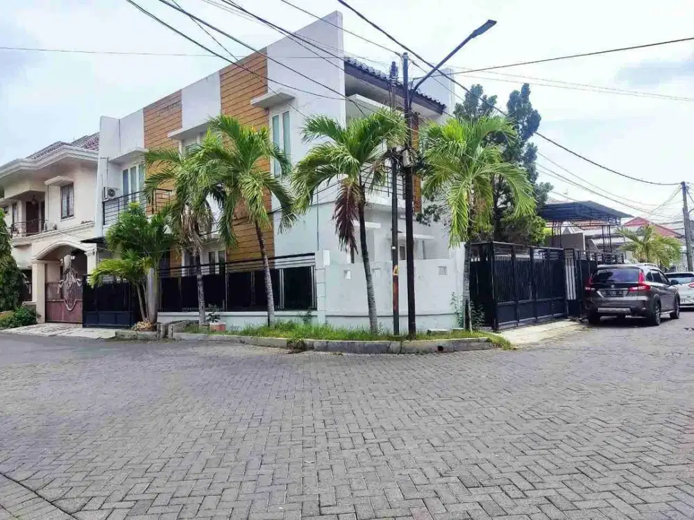 WISMA MUKTI HOOK ‼️ Rumah 2 Lantai Klampis Semolo Barat Row Jalan 2 Mobil