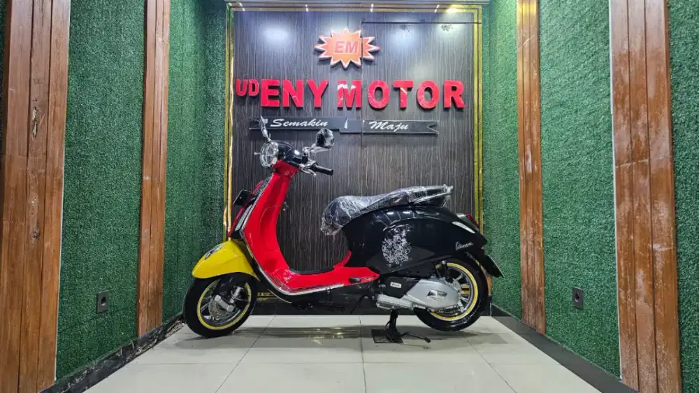 UD ENY MOTOR - Piaggio Vespa Primavera thn 2023