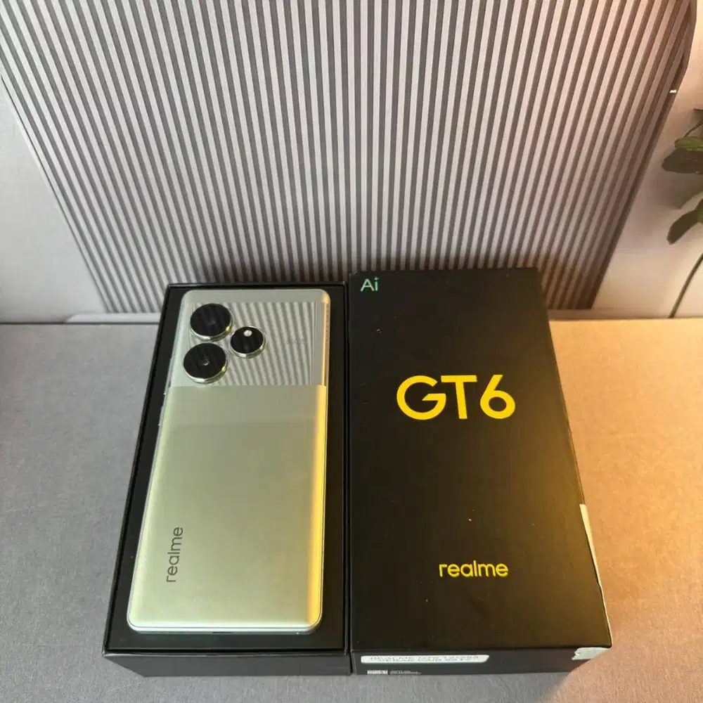 Realme GT 6 12/256GB Resmi Indonesia