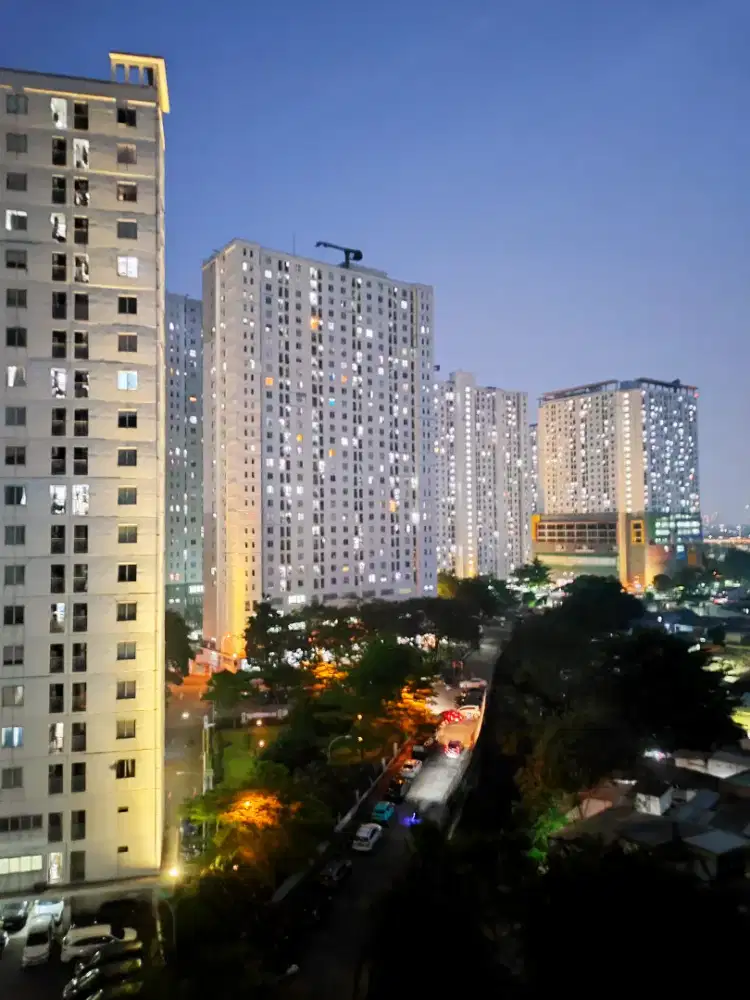Jual unit tipe 2KT unfurnish hook tower baru Bassura City