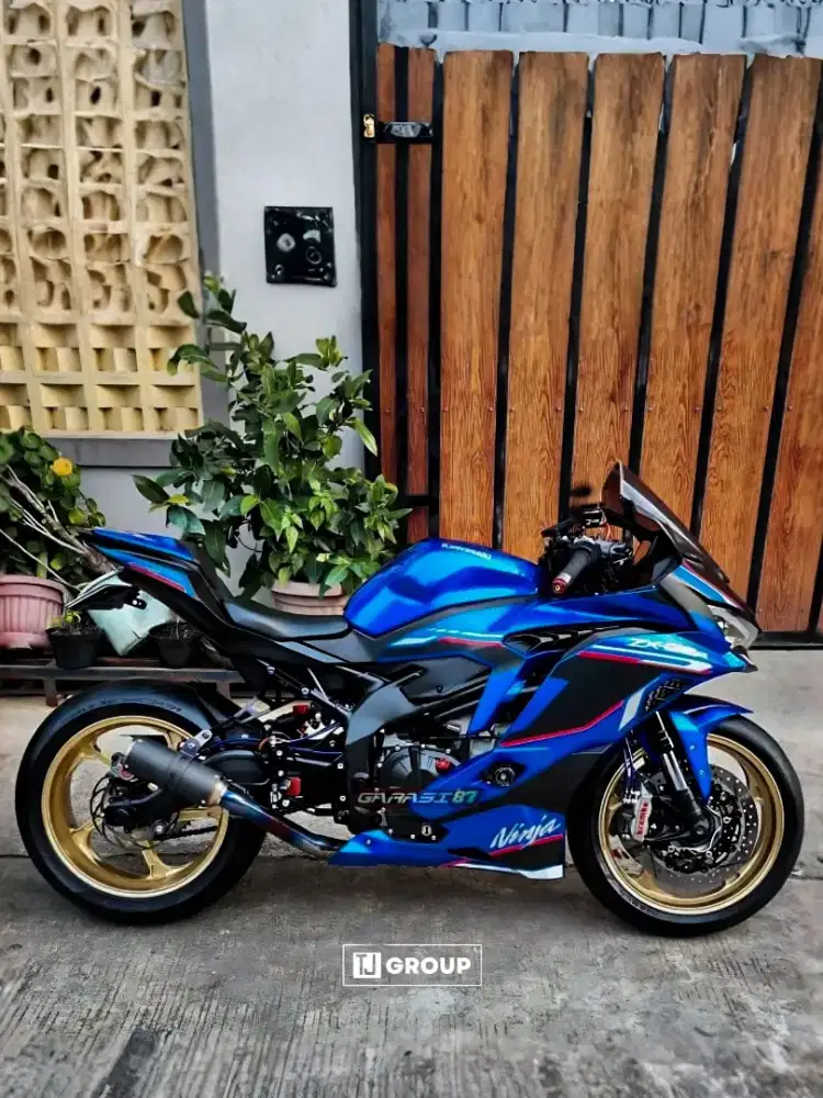 FOR SALE!! KAWASAKI ZX25R 2023